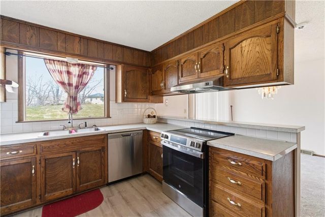 11618 Manchester Avenue, Kansas City, MO 64134