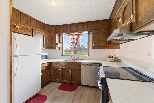 11618 Manchester Avenue, Kansas City, MO 64134