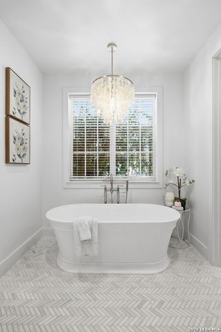 807 Wade Road, New Braunfels, TX 78132