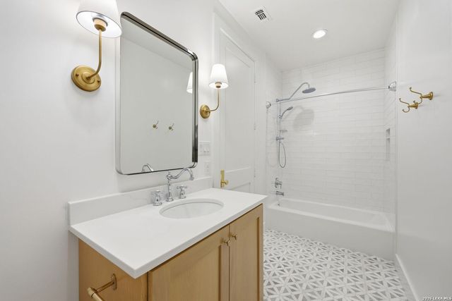 807 Wade Road, New Braunfels, TX 78132