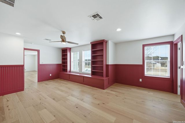 807 Wade Road, New Braunfels, TX 78132