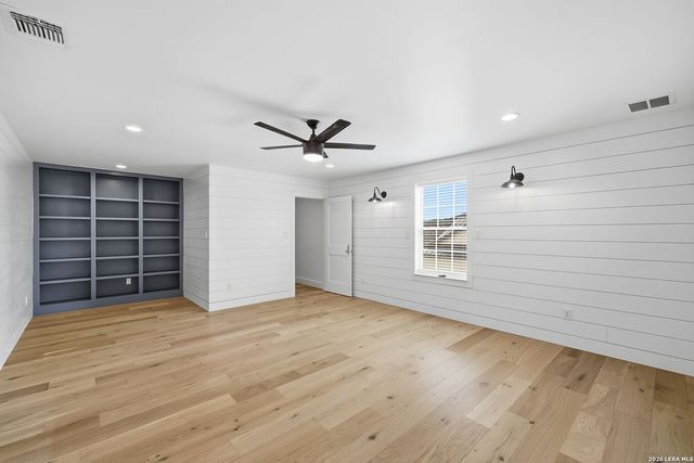 807 Wade Road, New Braunfels, TX 78132