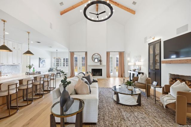 807 Wade Road, New Braunfels, TX 78132