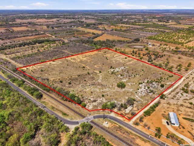 14215 quintana, Atascosa, TX 78002