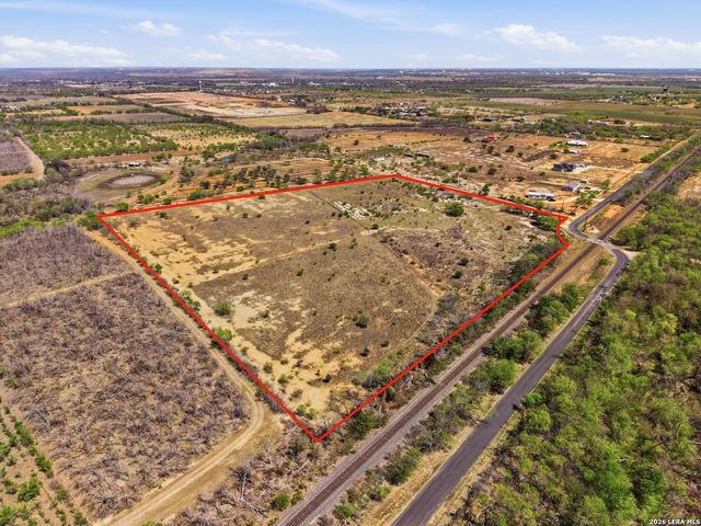 14215 quintana, Atascosa, TX 78002