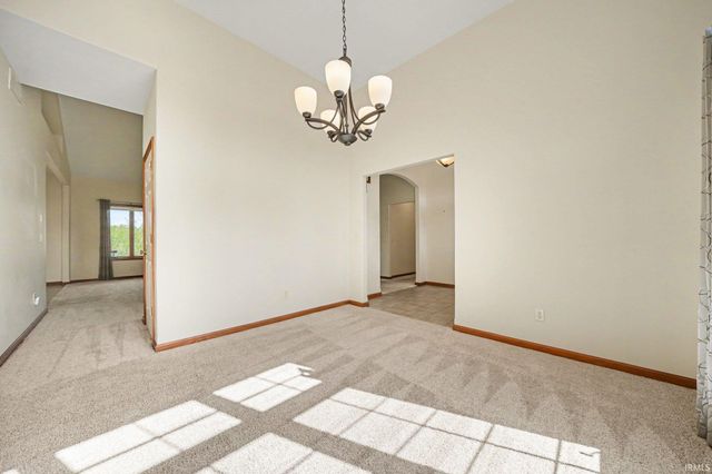 2802 E Saint Andrews Road, Winona Lake, IN 46590