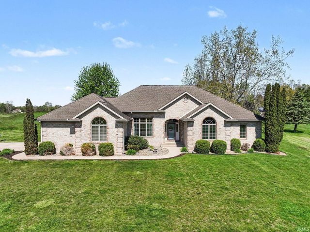 2802 E Saint Andrews Road, Winona Lake, IN 46590