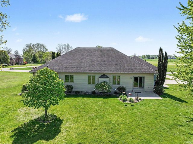 2802 E Saint Andrews Road, Winona Lake, IN 46590