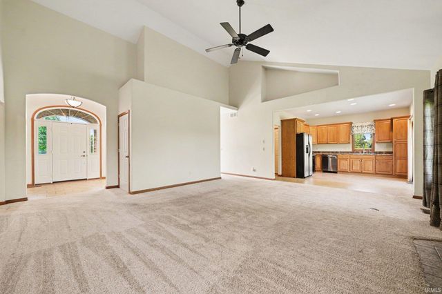 2802 E Saint Andrews Road, Winona Lake, IN 46590