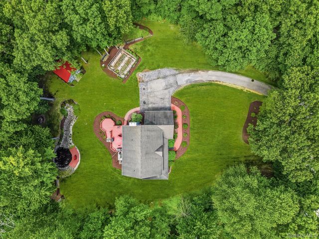 7 McCann Drive, Lagrangeville, NY 12540