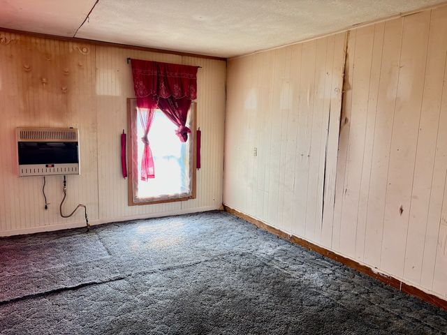 301 Edgewood St, Lafayette, TN 37083