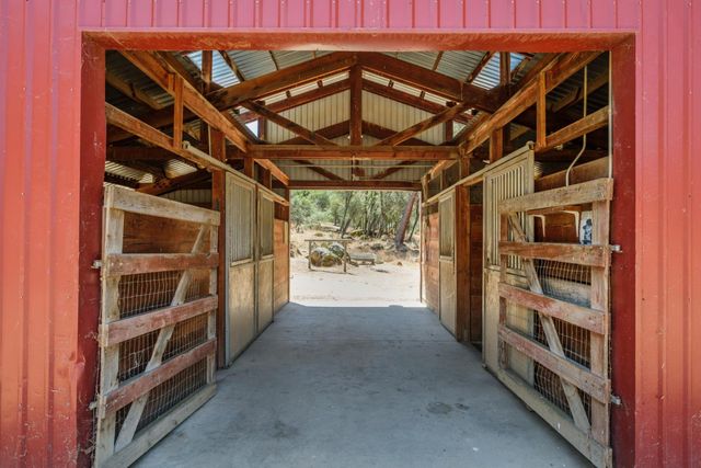 29412 Gibbs Ranch Road, Tollhouse, CA 93667