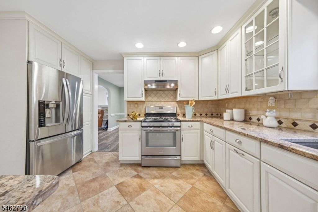 36 Amelia Ave, Livingston Twp., NJ 07039 — exterior