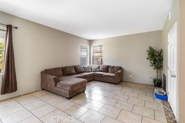 6486 Gladiola Street, Eastvale, CA 92880