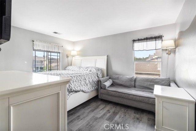 6486 Gladiola Street, Eastvale, CA 92880