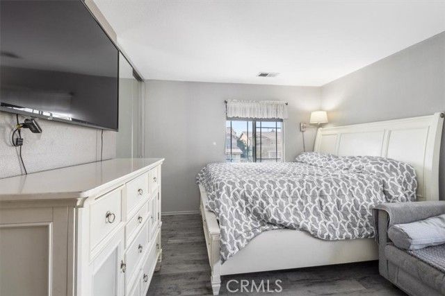 6486 Gladiola Street, Eastvale, CA 92880