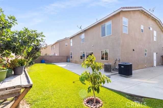 6486 Gladiola Street, Eastvale, CA 92880