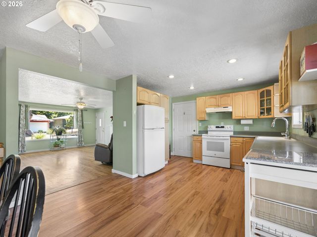 3267 Se 179TH Ave, Portland, OR 97236