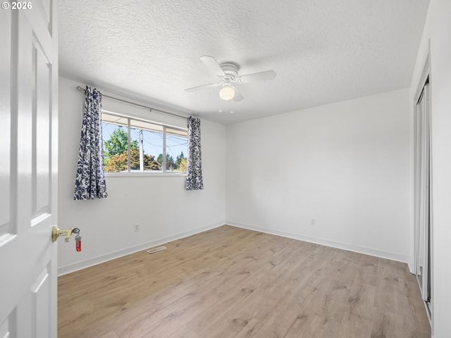 3267 Se 179TH Ave, Portland, OR 97236
