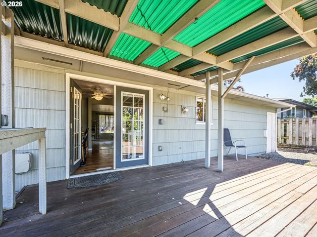 3267 Se 179TH Ave, Portland, OR 97236