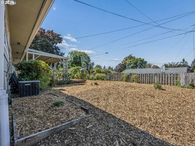 3267 Se 179TH Ave, Portland, OR 97236