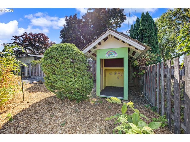 3267 Se 179TH Ave, Portland, OR 97236