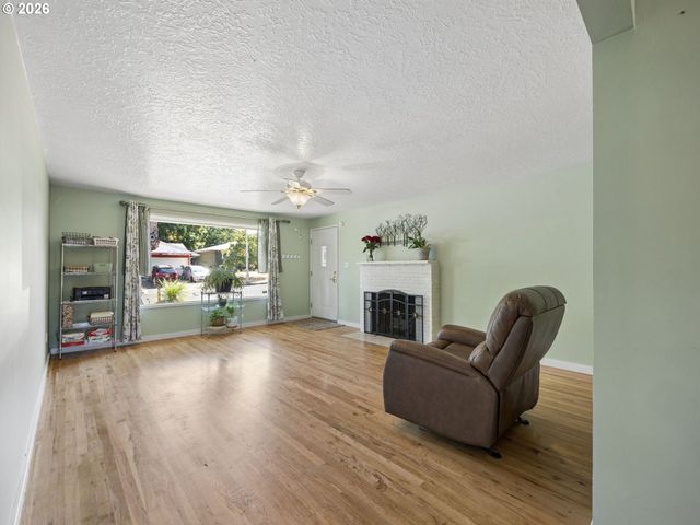 3267 Se 179TH Ave, Portland, OR 97236