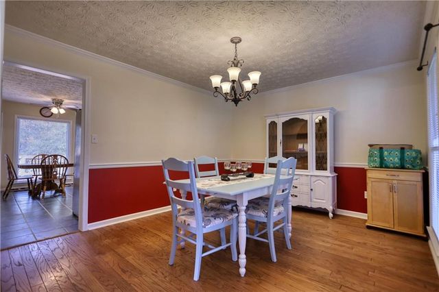 1702 Windsor Chase Court, Lawrenceville, GA 30043