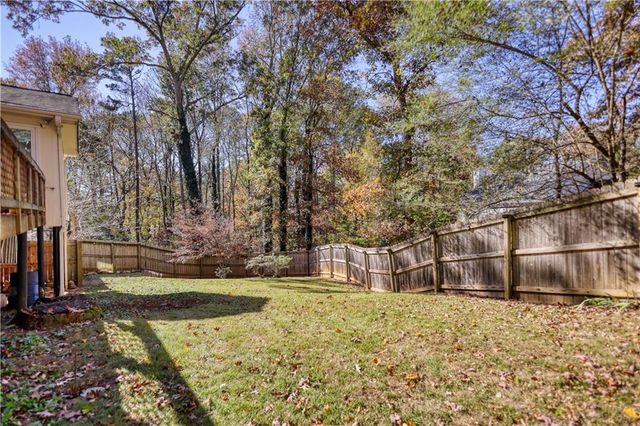 1702 Windsor Chase Court, Lawrenceville, GA 30043