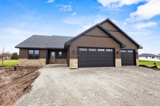 5096 ADALBERT LANE, New Franken, WI 54229