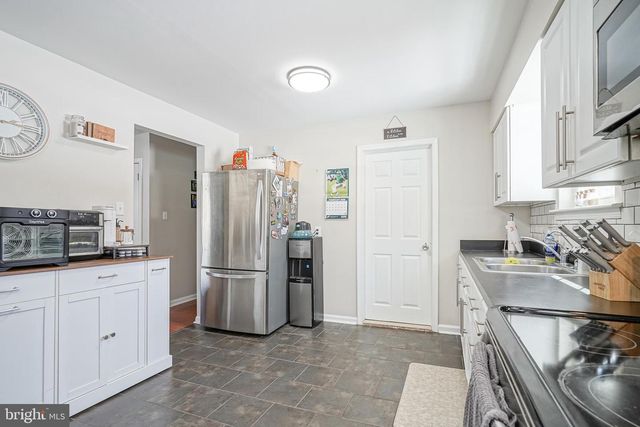 161 ELY AVE, Franklinville, NJ 08322