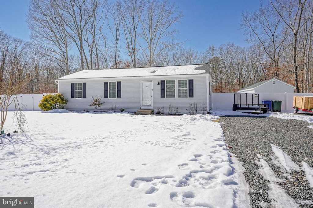 161 ELY AVE, Franklinville, NJ 08322