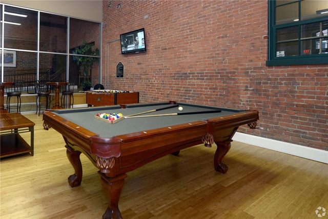 75 POCASSET Street 305, Johnston, RI 02919