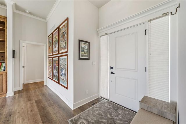 914 Churchill Circle, Raymore, MO 64083