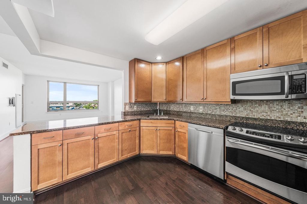 717-00 S CHRIS COLUMBUS BLVD #709, PHILADELPHIA, PA 19147 — photo 5