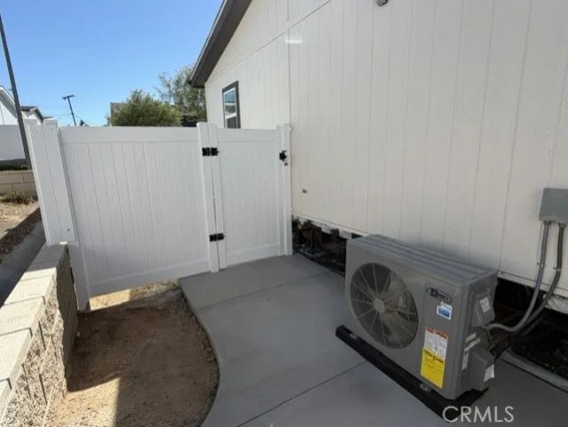 3444 Center 65, Riverside, CA 92501