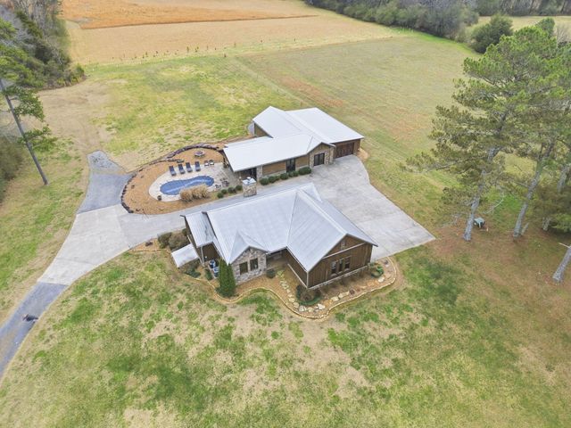 3275 Tunnel Hill Rd Road, Cleveland, TN 37311