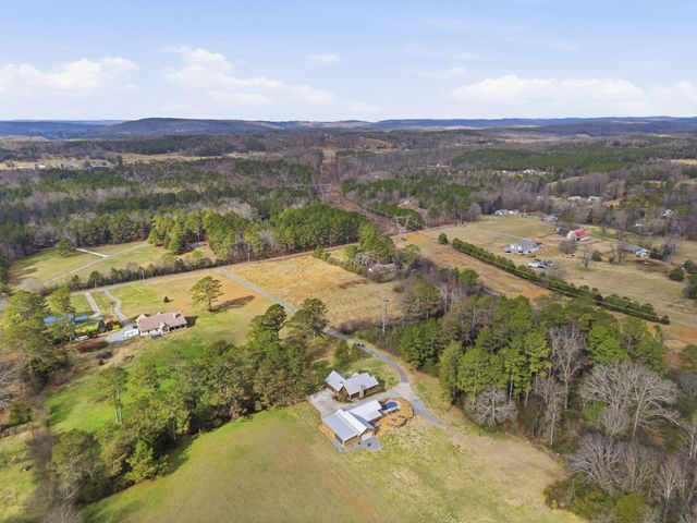 3275 Tunnel Hill Rd Road, Cleveland, TN 37311