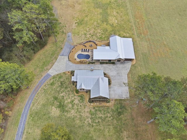 3275 Tunnel Hill Rd Road, Cleveland, TN 37311