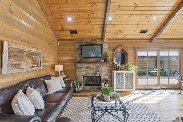 3275 Tunnel Hill Rd Road, Cleveland, TN 37311