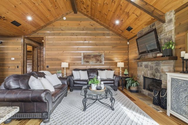 3275 Tunnel Hill Rd Road, Cleveland, TN 37311