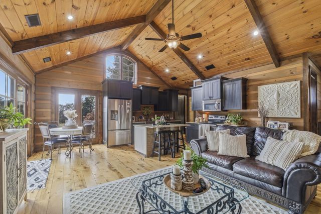 3275 Tunnel Hill Rd Road, Cleveland, TN 37311