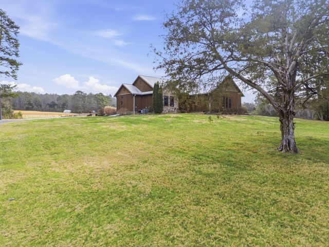 3275 Tunnel Hill Rd Road, Cleveland, TN 37311