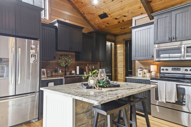 3275 Tunnel Hill Rd Road, Cleveland, TN 37311