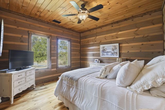 3275 Tunnel Hill Rd Road, Cleveland, TN 37311