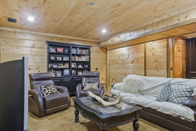 3275 Tunnel Hill Rd Road, Cleveland, TN 37311