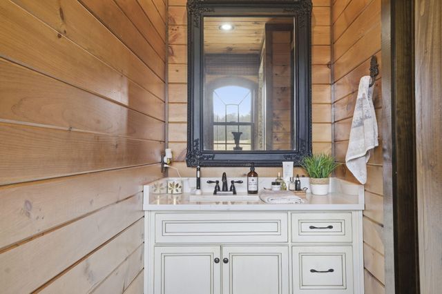 3275 Tunnel Hill Rd Road, Cleveland, TN 37311