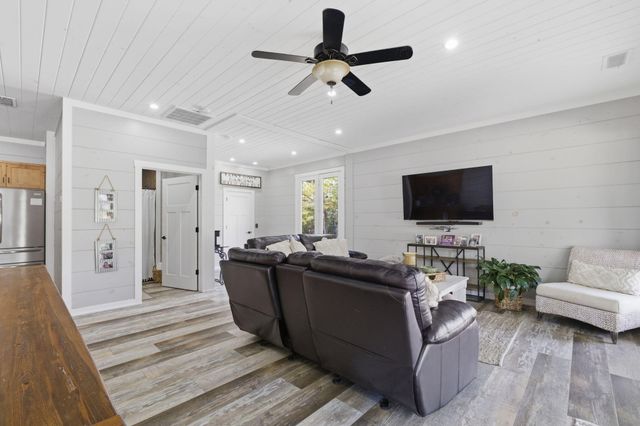 3275 Tunnel Hill Rd Road, Cleveland, TN 37311