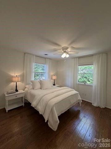 212 Estate Drive, Hendersonville, NC 28739
