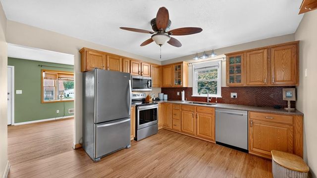 1404 12th Avenue NE, Rochester, MN 55906